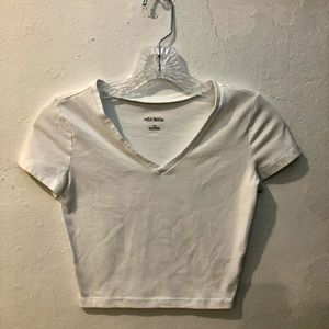 V-neck Crop top